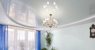 Глянцевый потолок Серов, цена от 4449 руб.